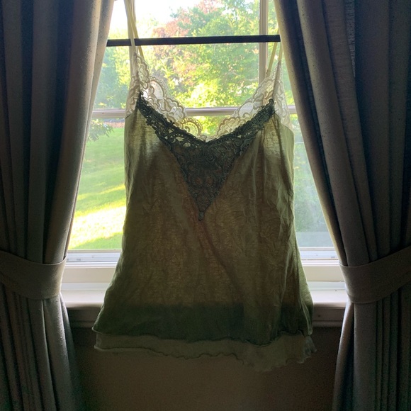 COPY - Couture Layered Lace Tank - Picture 5 of 5